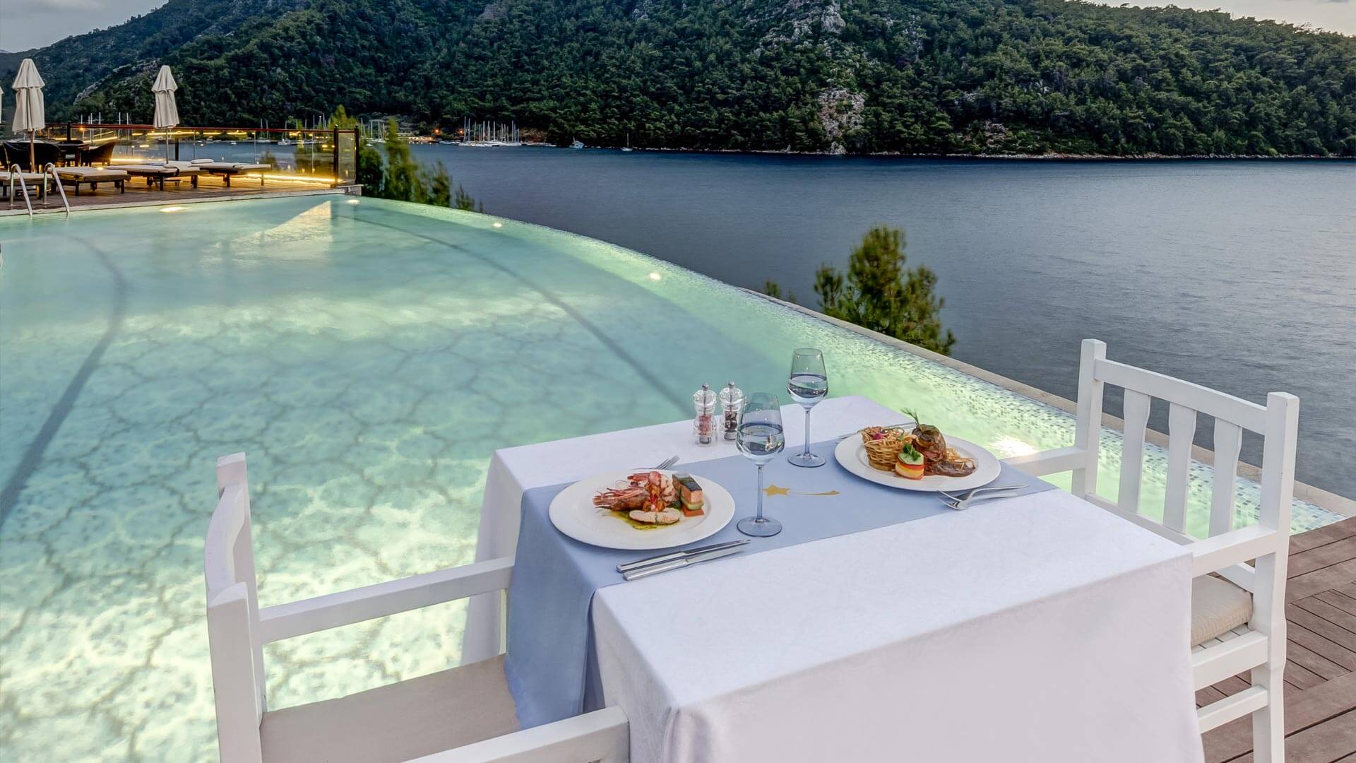 Hisar Restaurant 3